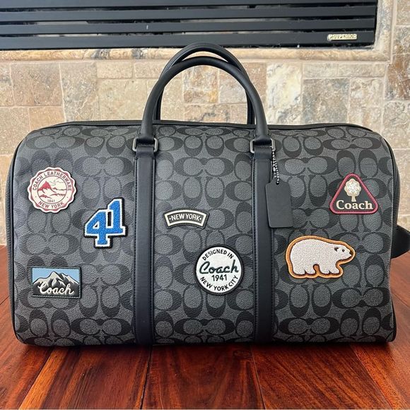 NWT Coach Venturer Bag In Signature Canvas Ski Patches Travel Duffle Duffel - Picture 10 of 16